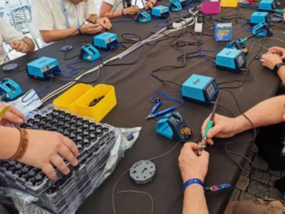 soldering station and soldering iron